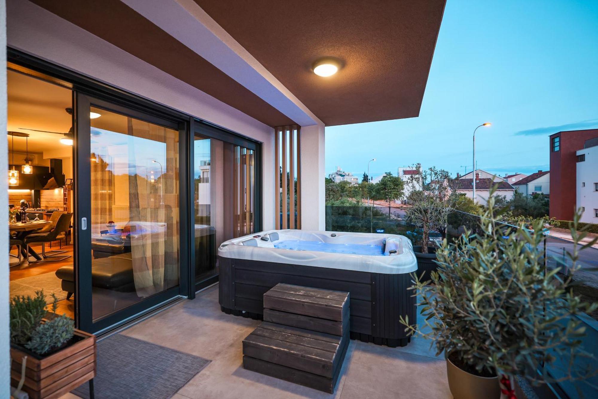 Luma Luxury Apartment With Jacuzzi زادار المظهر الخارجي الصورة